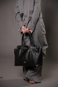 🖤 LOLA BATIDA NEGRA